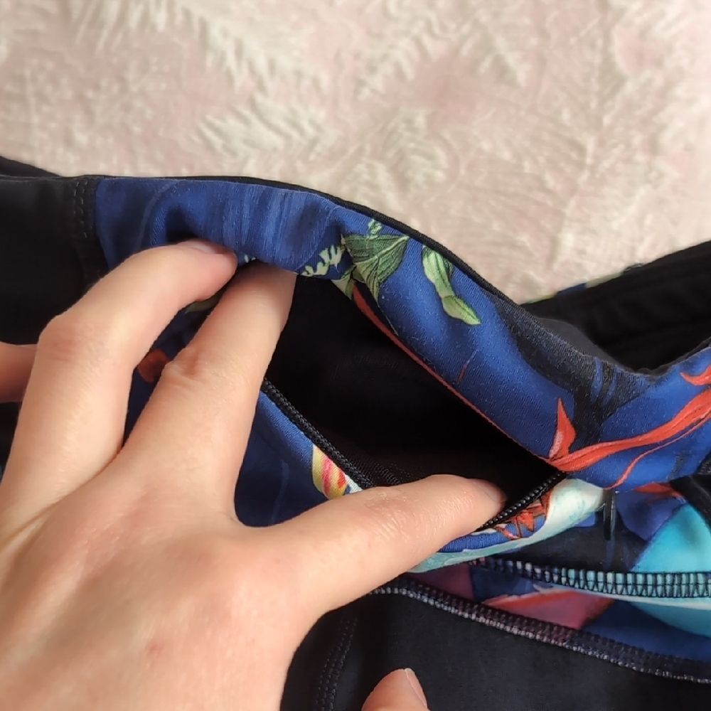 Athleta Tropical Pattern Womens Leggings - Picture 8 of 13
